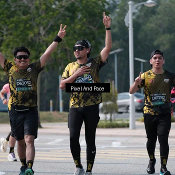 Runner Photo 6806386