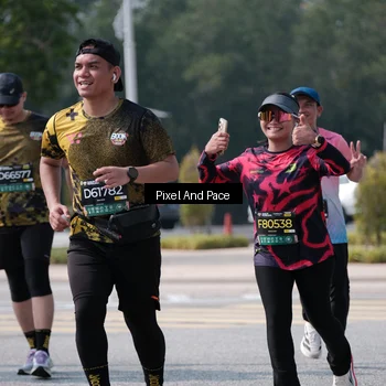 Runner Photo 6806391