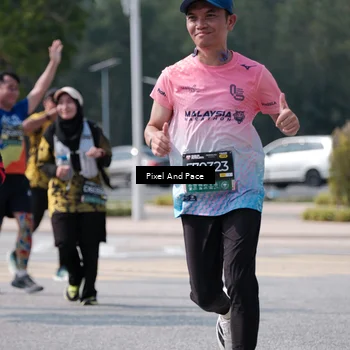 Runner Photo 6806410