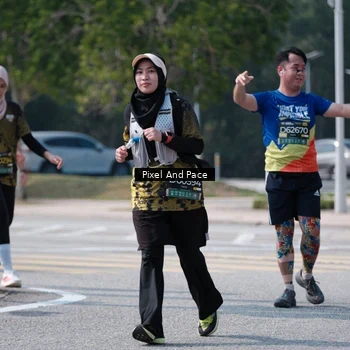 Runner Photo 6806419