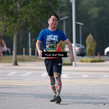 Runner Photo 6806420