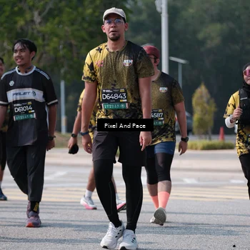 Runner Photo 6806435