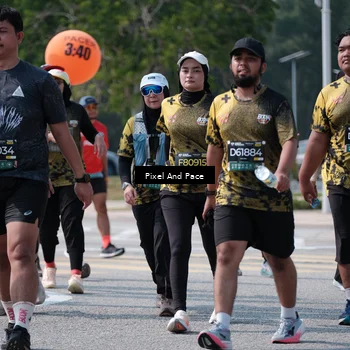 Runner Photo 6806465