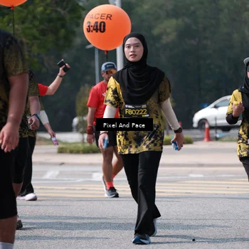 Runner Photo 6806473