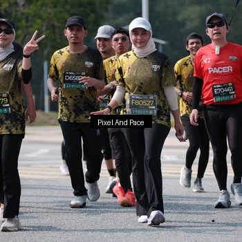 Runner Photo 6806492