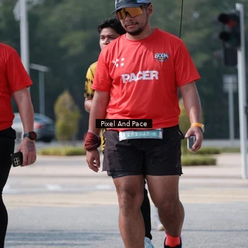 Runner Photo 6806505