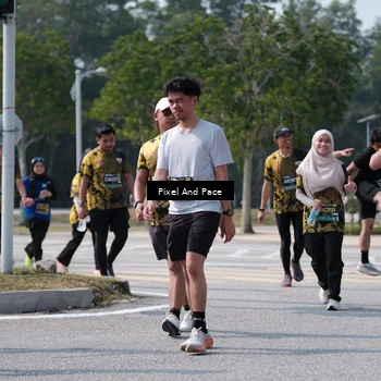 Runner Photo 6806524