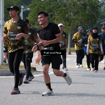 Runner Photo 6806539