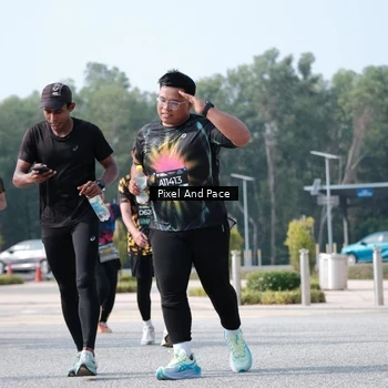Runner Photo 6806541