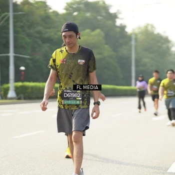 Runner Photo 6806549