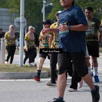 Runner Photo 6806551