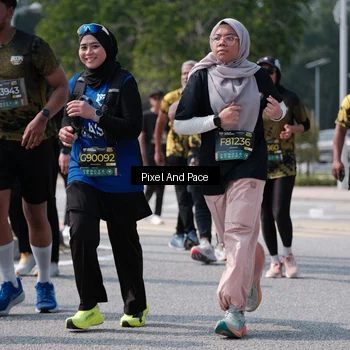 Runner Photo 6806564