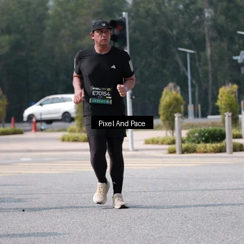 Runner Photo 6806575