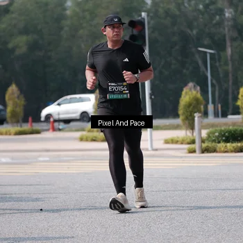 Runner Photo 6806577