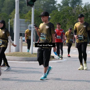 Runner Photo 6806611