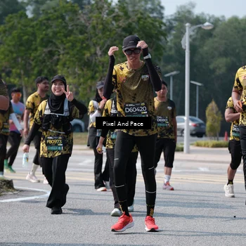 Runner Photo 6806612