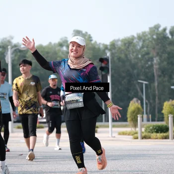 Runner Photo 6806656