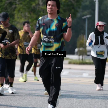 Runner Photo 6806671