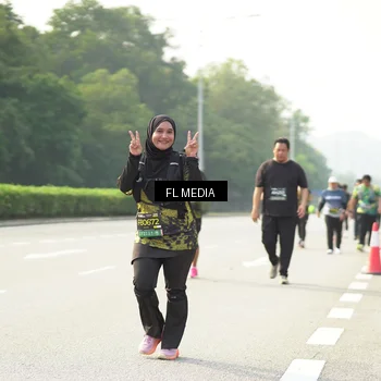 Runner Photo 6806681