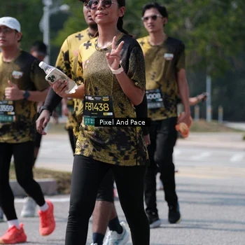 Runner Photo 6806700