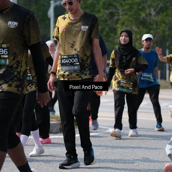 Runner Photo 6806716