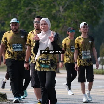 Runner Photo 6806724