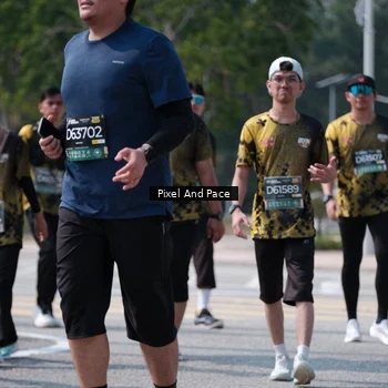 Runner Photo 6806726