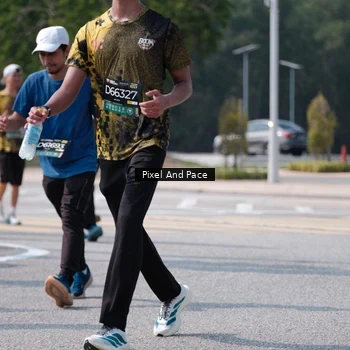 Runner Photo 6806728