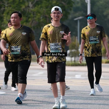 Runner Photo 6806736