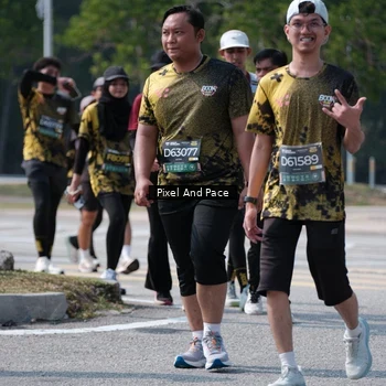 Runner Photo 6806742