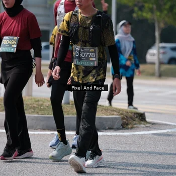 Runner Photo 6806749