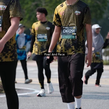Runner Photo 6806751