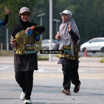 Runner Photo 6806757