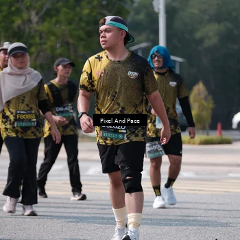Runner Photo 6806789