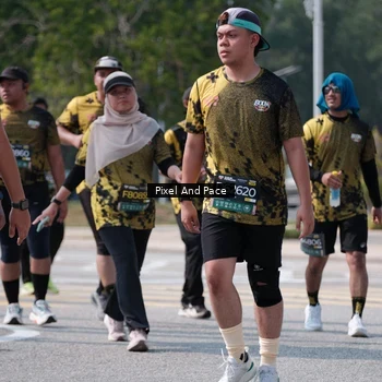 Runner Photo 6806791