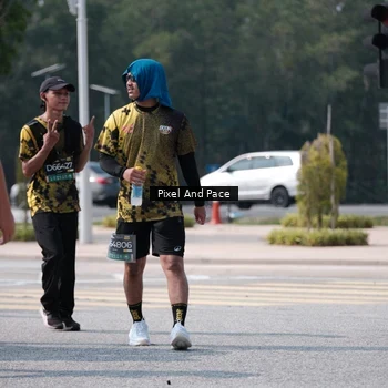 Runner Photo 6806792