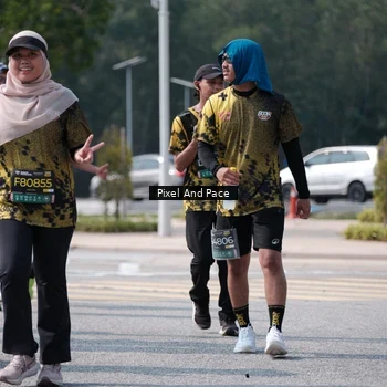 Runner Photo 6806797