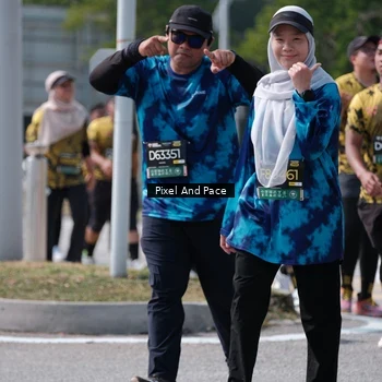 Runner Photo 6806798
