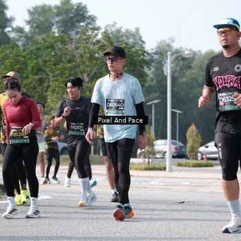 Runner Photo 6806802