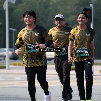 Runner Photo 6806812