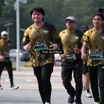 Runner Photo 6806814