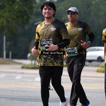 Runner Photo 6806826