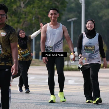 Runner Photo 6806846