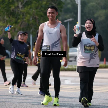Runner Photo 6806855