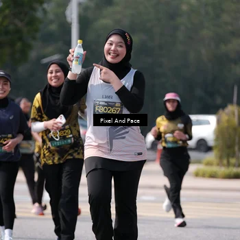 Runner Photo 6806861