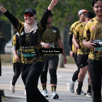 Runner Photo 6806873