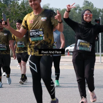 Runner Photo 6806886