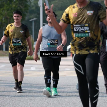 Runner Photo 6806890