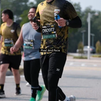 Runner Photo 6806900