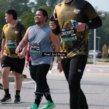 Runner Photo 6806904